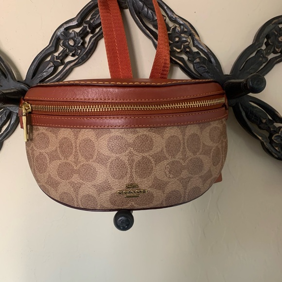Coach Bethany Belt Bag in Signature Canvas - Picture 7 of 8